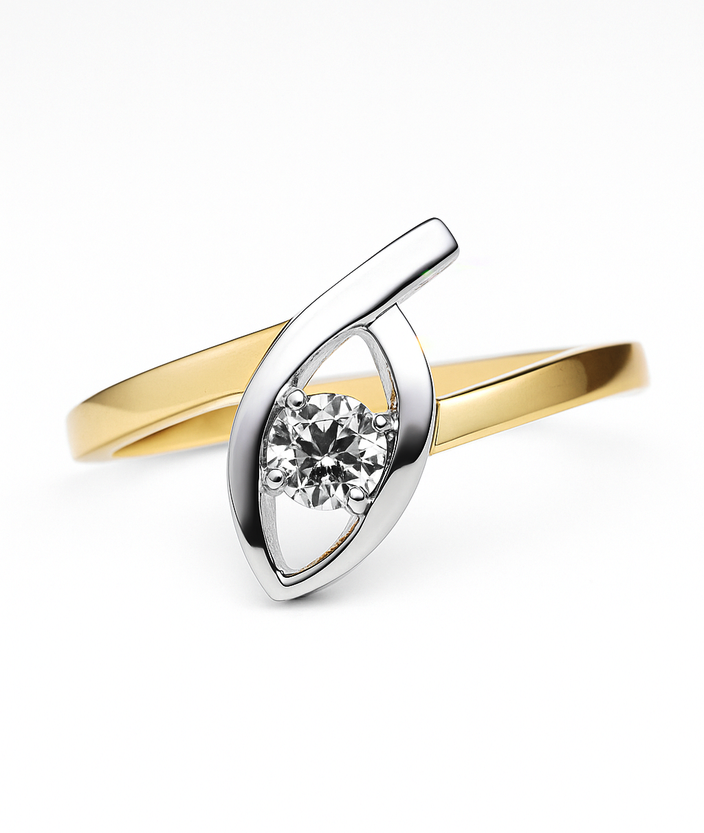 Beautiful Natural Diamond Ring